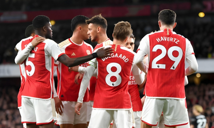 Sao Arsenal khiến tất cả ngây ngất, được ví như Zidane thời đỉnh cao