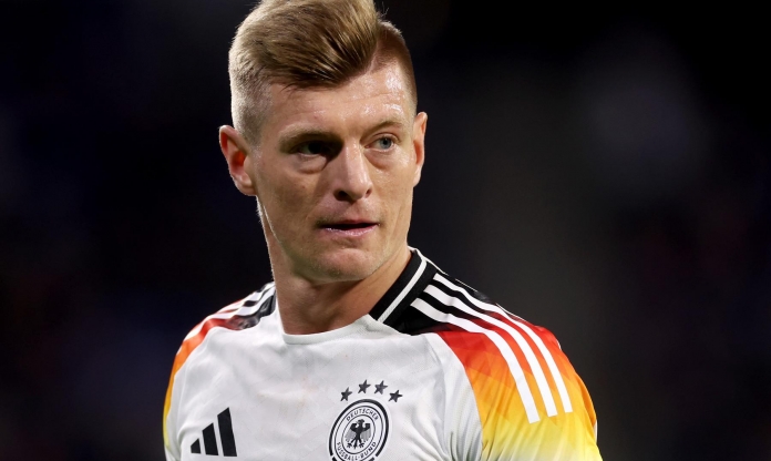 Toni Kroos lên tiếng vụ ĐT Đức ẩu đả trên sân tập
