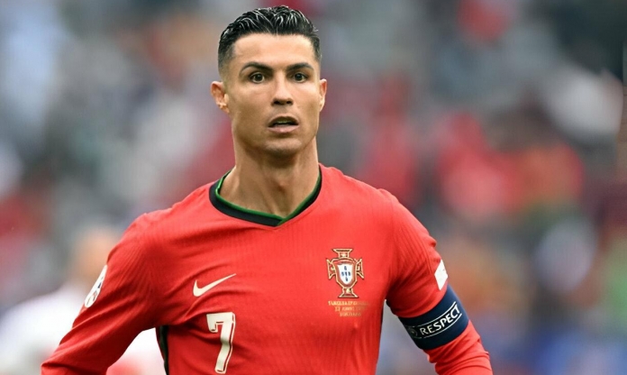 UEFA chính thức mở cuộc điều tra liên quan đến Ronaldo