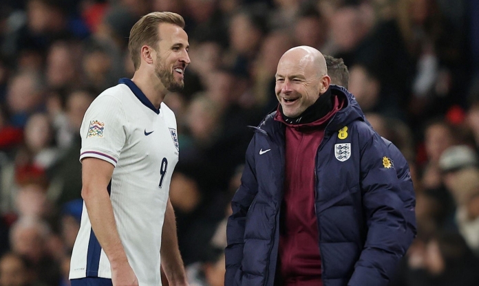 Harry Kane đưa HLV Lee Carsley 'lên mây'