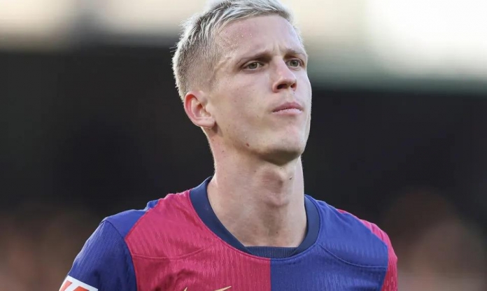 Vừa được đăng ký, Dani Olmo lại báo thêm tin buồn cho Barca