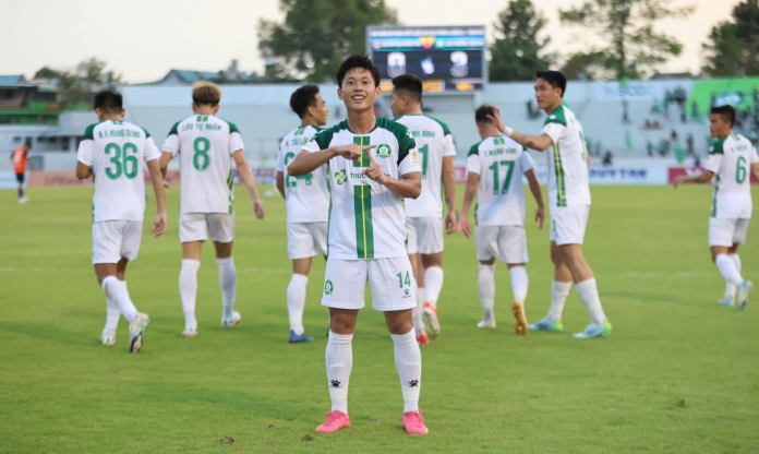Đá hơn người, Bình Phước dễ dàng đả bại Bà Rịa Vũng Tàu