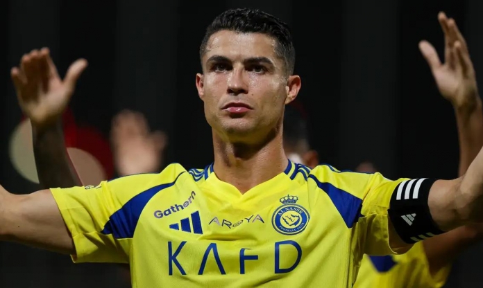 Ronaldo gửi thông điệp đanh thép