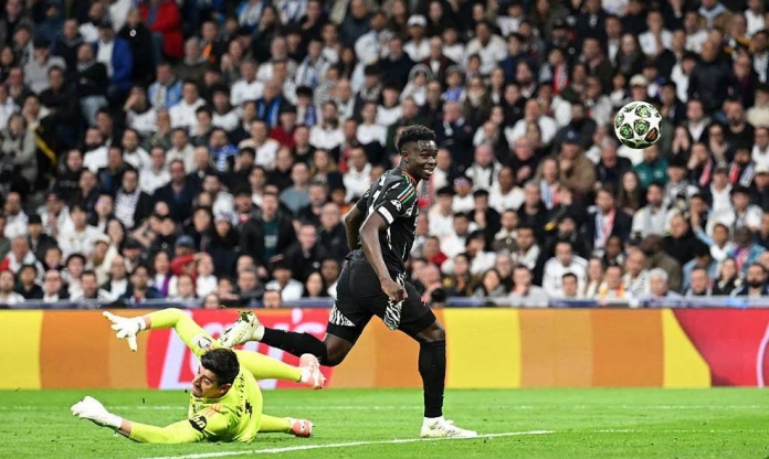Gục ngã trước Arsenal, Real Madrid chính thức thành cựu vương Cúp C1