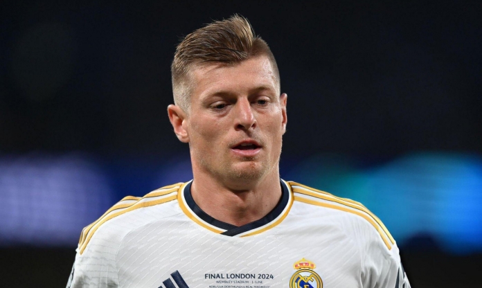Toni Kroos giới thiệu, Real Madrid chi đậm mua 'siêu tiền vệ'