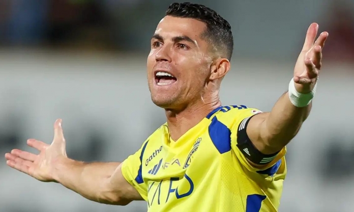 Ronaldo đưa ra quyết định bất ngờ về việc làm HLV