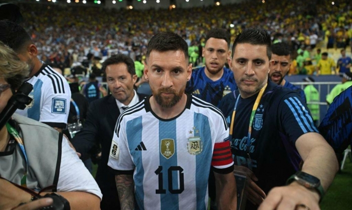 Messi nghẹn ngào trước trận đấu cuối cùng tại Argentina