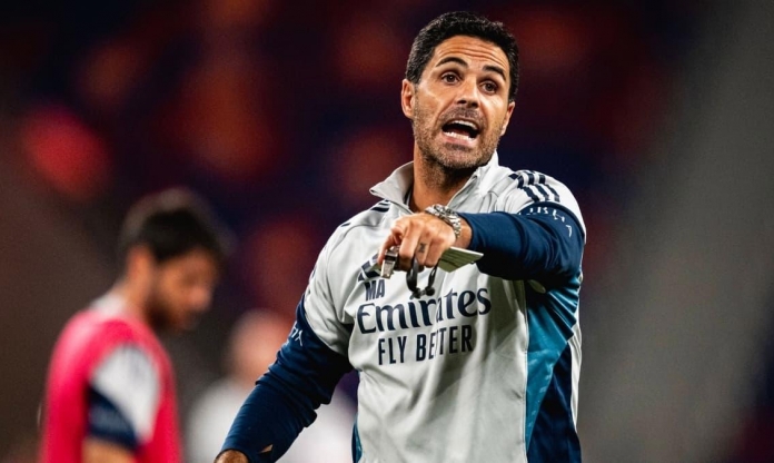 Arsenal ngậm 'trái đắng'? Thương vụ siêu hời khiến cả giải đấu choáng váng