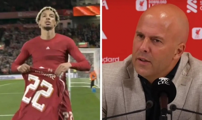 HLV Liverpool: 'Ekitike làm chuyện thật thừa thãi và ngu ngốc'