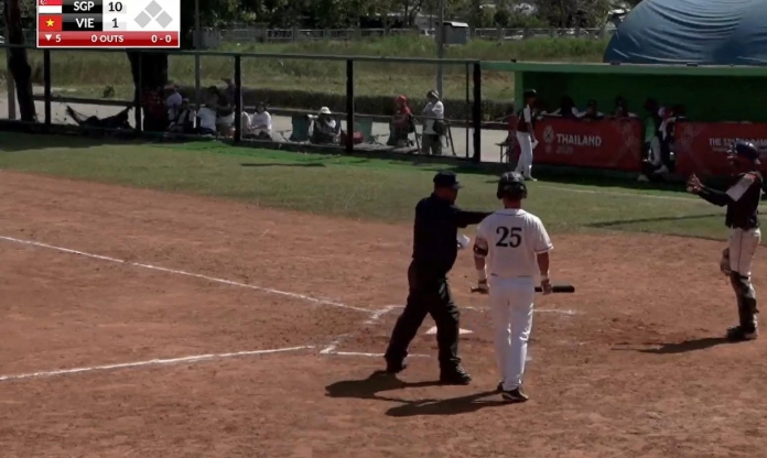 Thua 18-56, tuyển Việt Nam gần như hết cửa giành huy chương tại SEA Games 33