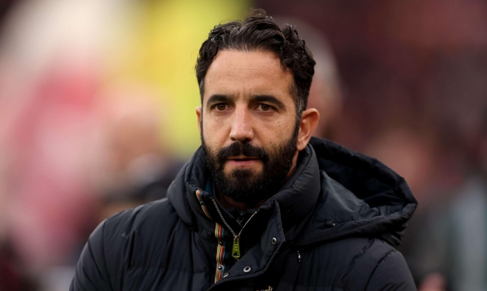 HLV Ruben Amorim: 'Hàng thủ MU quá thiếu chất lượng'