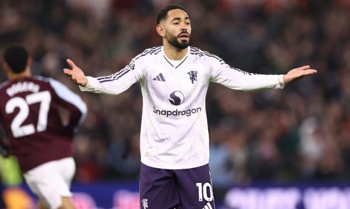 MU bị bỏ lại trong cuộc đua top 4 Ngoại hạng Anh