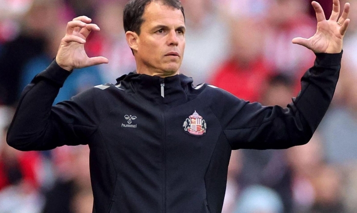 HLV Sunderland: 'Những chi tiết nhỏ tại Ngoại hạng Anh tạo ra bài học tốt'