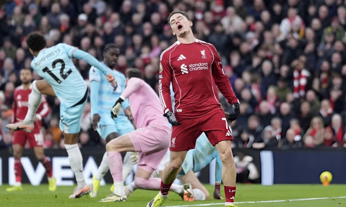 Mất điểm tại Anfield, Liverpool vẫn vượt mặt MU tại Ngoại hạng Anh