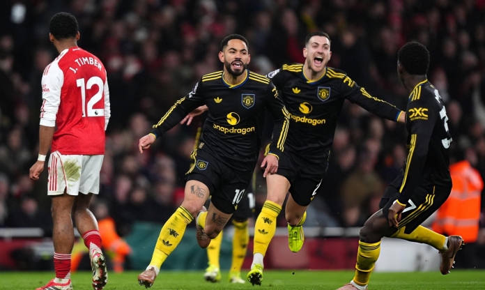 Ngôi sao MU có thể bị cấm thi đấu sau sự cố ở trận thắng Arsenal