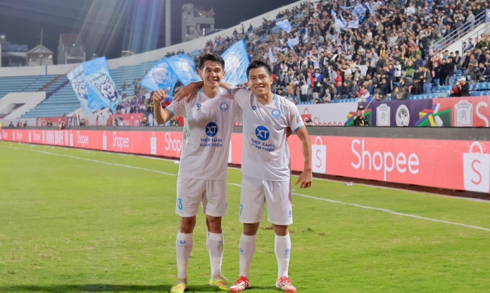 CĐV Đông Nam Á dậy sóng khi Nam Định hiên ngang vào bán kết Shopee Cup