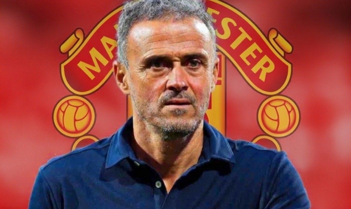HLV Luis Enrique ra quyết định về việc thay thế Carrick tại MU