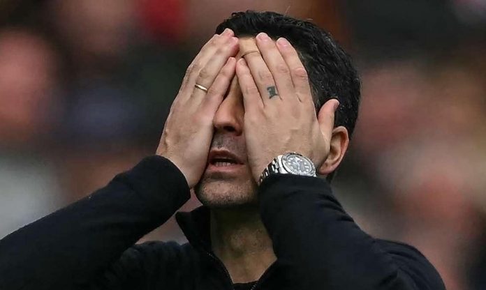 'Arsenal sa thải HLV Mikel Arteta nếu không vô địch Ngoại hạng Anh'