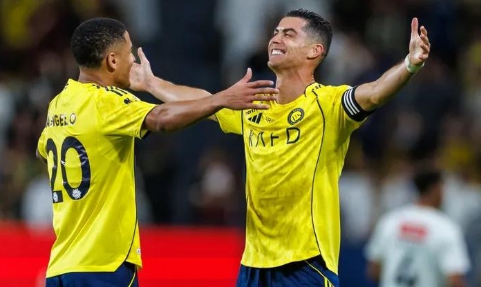 Cristiano Ronaldo viết lại lịch sử cho Al-Nassr ở giải châu Á