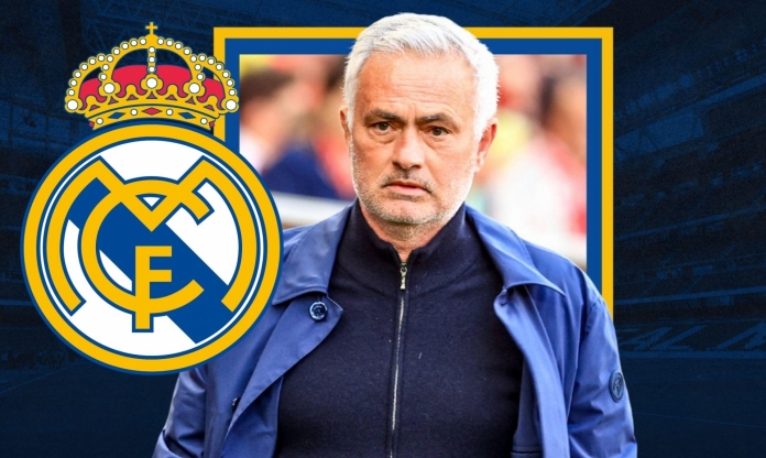 HLV Jose Mourinho ra tuyên bố bất ngờ về việc tiếp quản Real Madrid