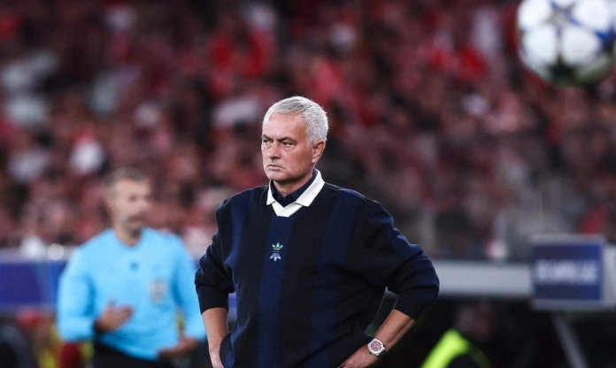 Cập bến Real Madrid, HLV Mourinho thẳng tay loại luôn 1 công thần