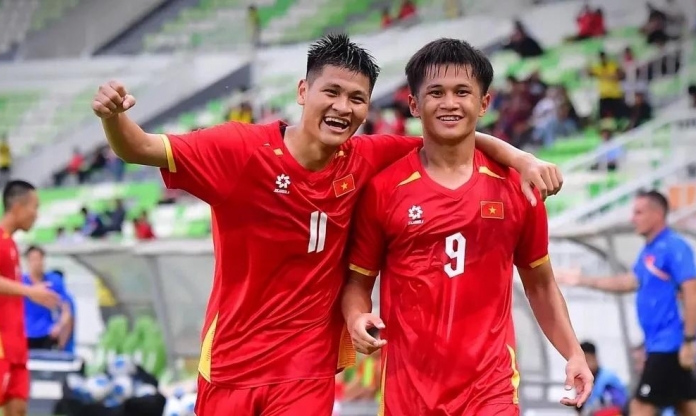 CĐV ĐNÁ đồng loạt phản ứng khi U19 Việt Nam đại thắng 5-0
