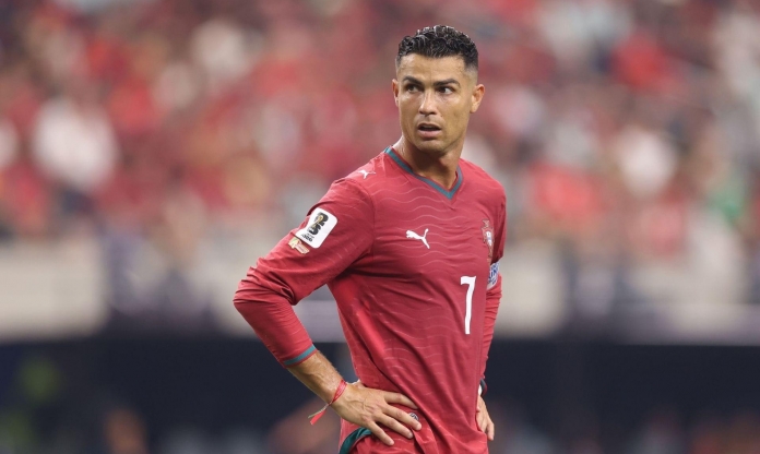 CHÍNH THỨC: Ronaldo san bằng kỷ lục tệ nhất lịch sử World Cup