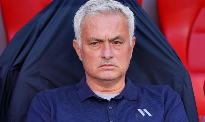 Real Madrid thắng tưng bừng, HLV Mourinho tái xuất hoàn hảo