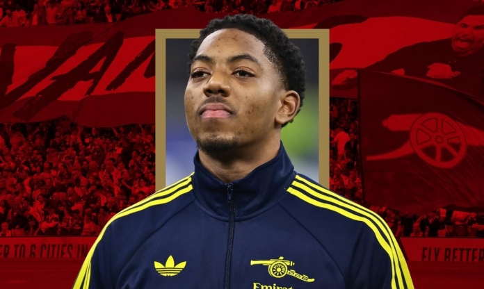 MU đưa ra quyết định về việc chiêu mộ thần đồng Arsenal