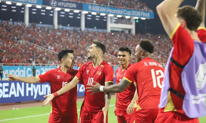 CĐV Indonesia dậy sóng khi Việt Nam lên ngôi vô địch AFF Cup 2026