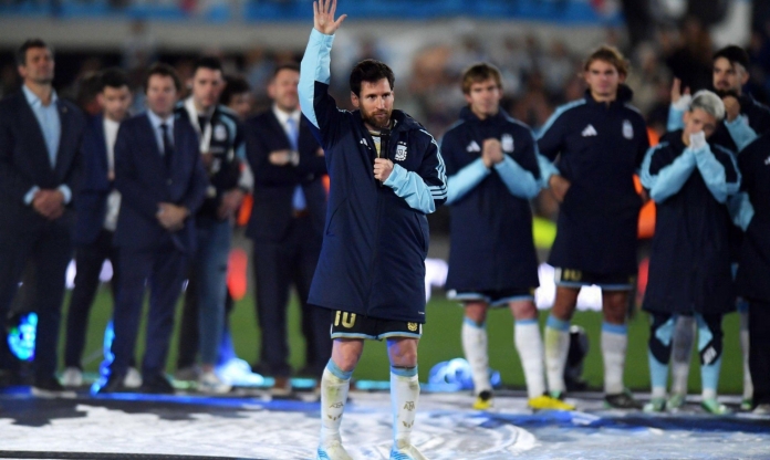 Vừa chia tay Messi, Argentina lập tức đối mặt án phạt từ FIFA