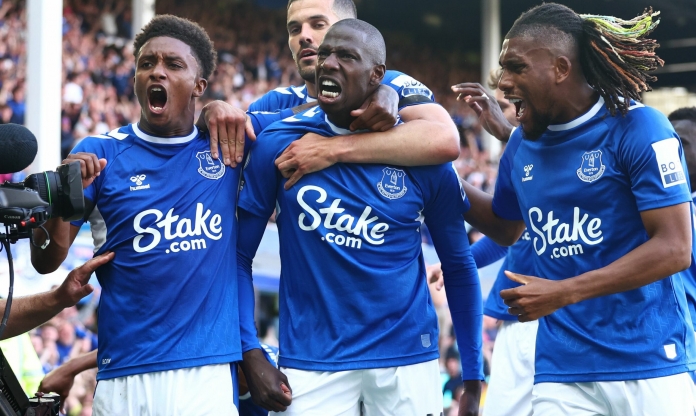 Everton thừa nhận khoản lỗ, khả năng rời Ngoại hạng Anh cực cao
