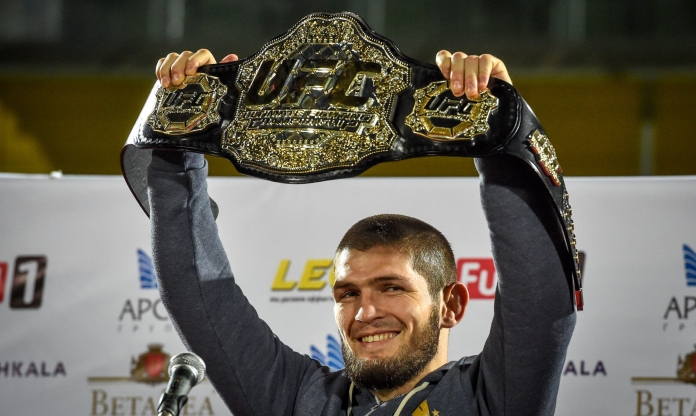 Khabib Nurmagomedov từng suýt phải giải nghệ sớm trước khi thành danh