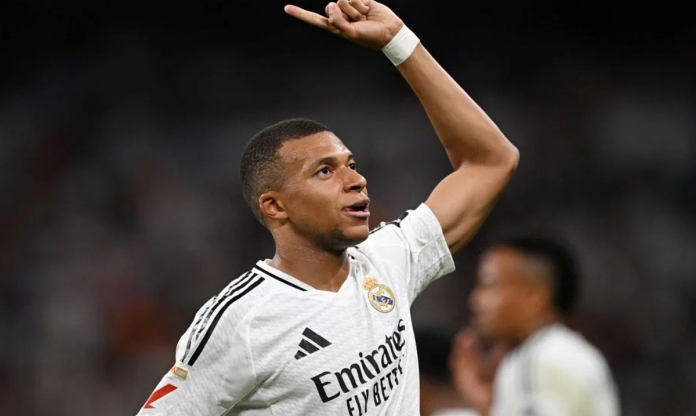 Cú đúp bàn thắng giải tỏa cho Mbappe, Vinicius và Ancelotti