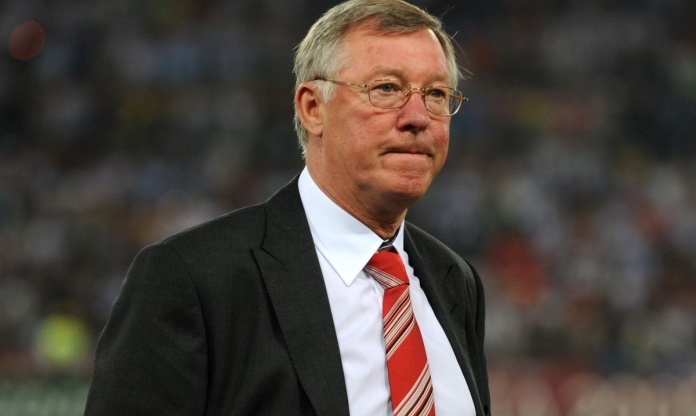 Sir Alex Ferguson chỉ thẳng chữ ký tệ hại nhất từng đem về MU