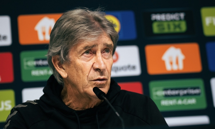 HLV Real Betis chỉ thẳng lý do thua ngược trước Chelsea