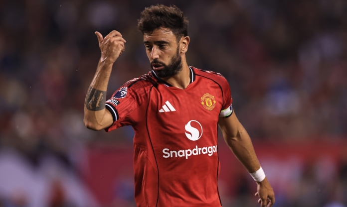 Bruno Fernandes thừa nhận 'không hạnh phúc' 1 điều tại MU
