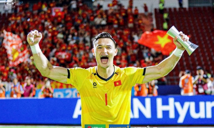 Thủ môn số 1 ĐT Việt Nam nhận 'ác mộng' sau chức vô địch AFF Cup