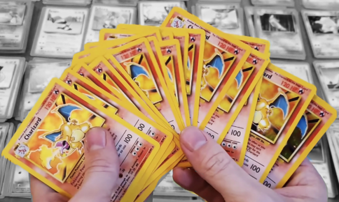 Những nhà sưu tầm thẻ Pokemon tại Nhật Bản gặp vận đen