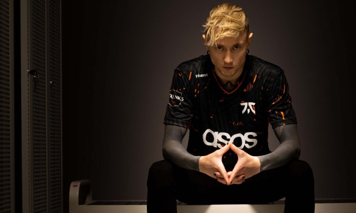 Fnatic cho Rekkles ngồi dự bị vì đổi từ xạ thủ xuống chơi hỗ trợ