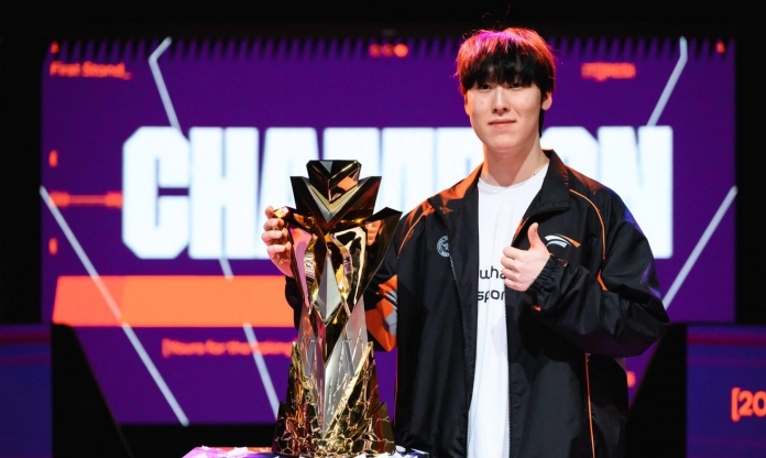 'Vô địch LCK xem ra còn khó hơn cả First Stand'