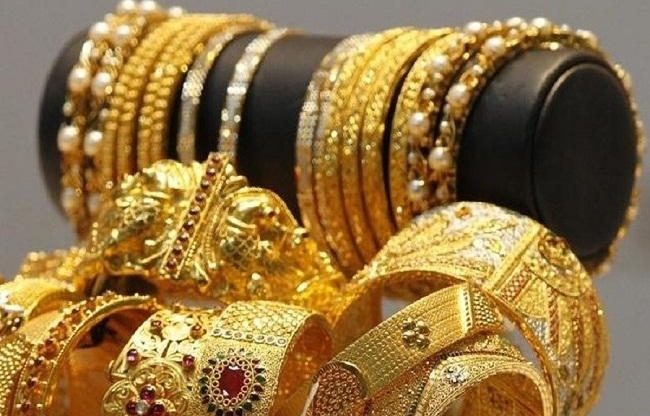 Giá vàng hôm nay chiều 23/5: SJC biến động khó lường