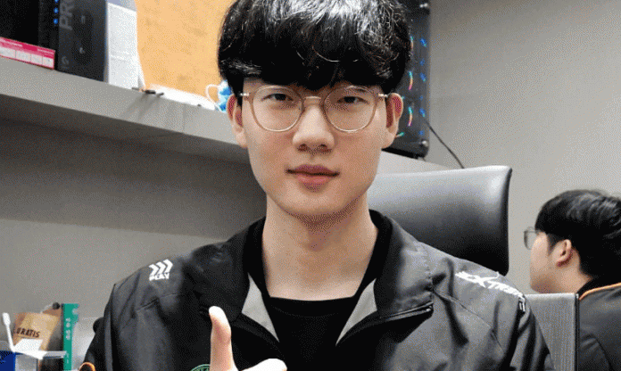 HLE nghiền nát KT, Viper lập Pentakill mãn nhãn