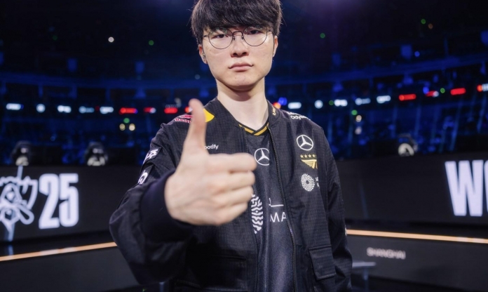 T1 hủy diệt TES, đại chiến viễn thông tại CKTG 2025