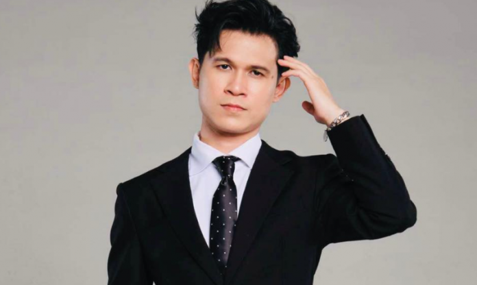 HLV Thái Lan nói lý do cổ vũ tuyển LQM Việt Nam