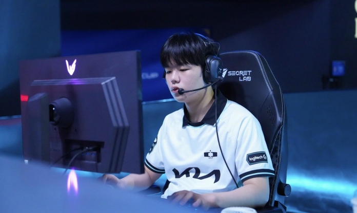 Smash: 'Tôi là fan cứng của Ruler'