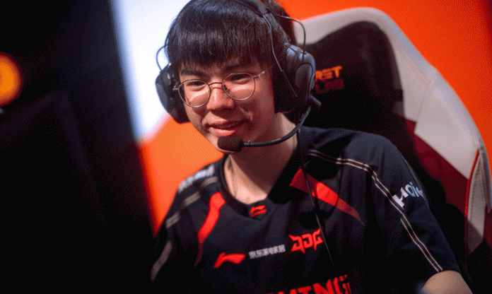 Junjia nói lý do rời CFO để đầu quân cho JDG