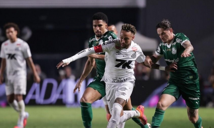 Neymar bật khóc trong ngày Santos tạo địa chấn lịch sử