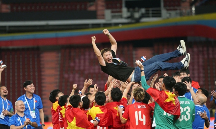 Bị dẫn 0-2, HLV Kim Sang Sik nói một câu khiến U22 Việt Nam bùng nổ