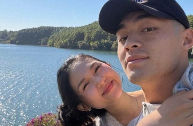 Lộ diện bạn gái cực phẩm của thủ môn Trung Kiên